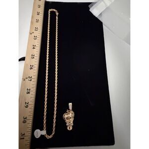 NEW 24" gold tone chain with lobster clasp and pendant -SKULL